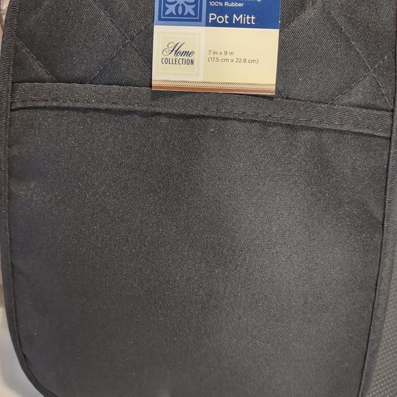 POT MITTS ( SET OF 2 ) NWT - Picture 2 of 5